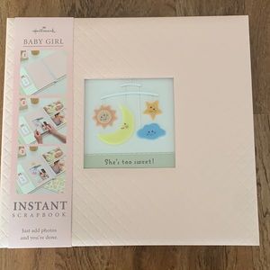 NWT Hallmark “Baby Girl” Instant Scrapbook